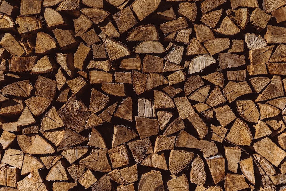 Wood logs